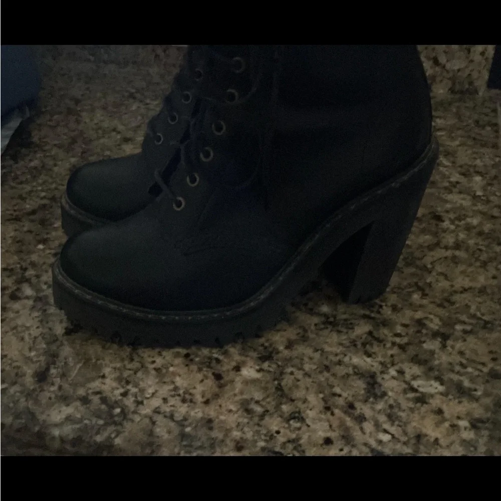 Dr. Martens Women's Black with Burgundy Toe Lace-Up Chunky Heel Boots - Picture 7 of 7